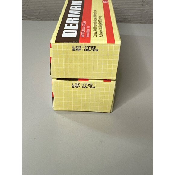 Derman Antifungal Cream 1.76 Oz Twin Pack Cures & Prevents Athletes Foot - Picture 3 of 3